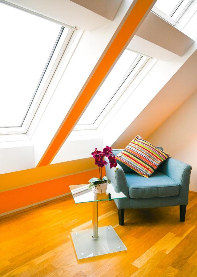 Backpacker Apartment Schoenbrunn فيينا المظهر الخارجي الصورة