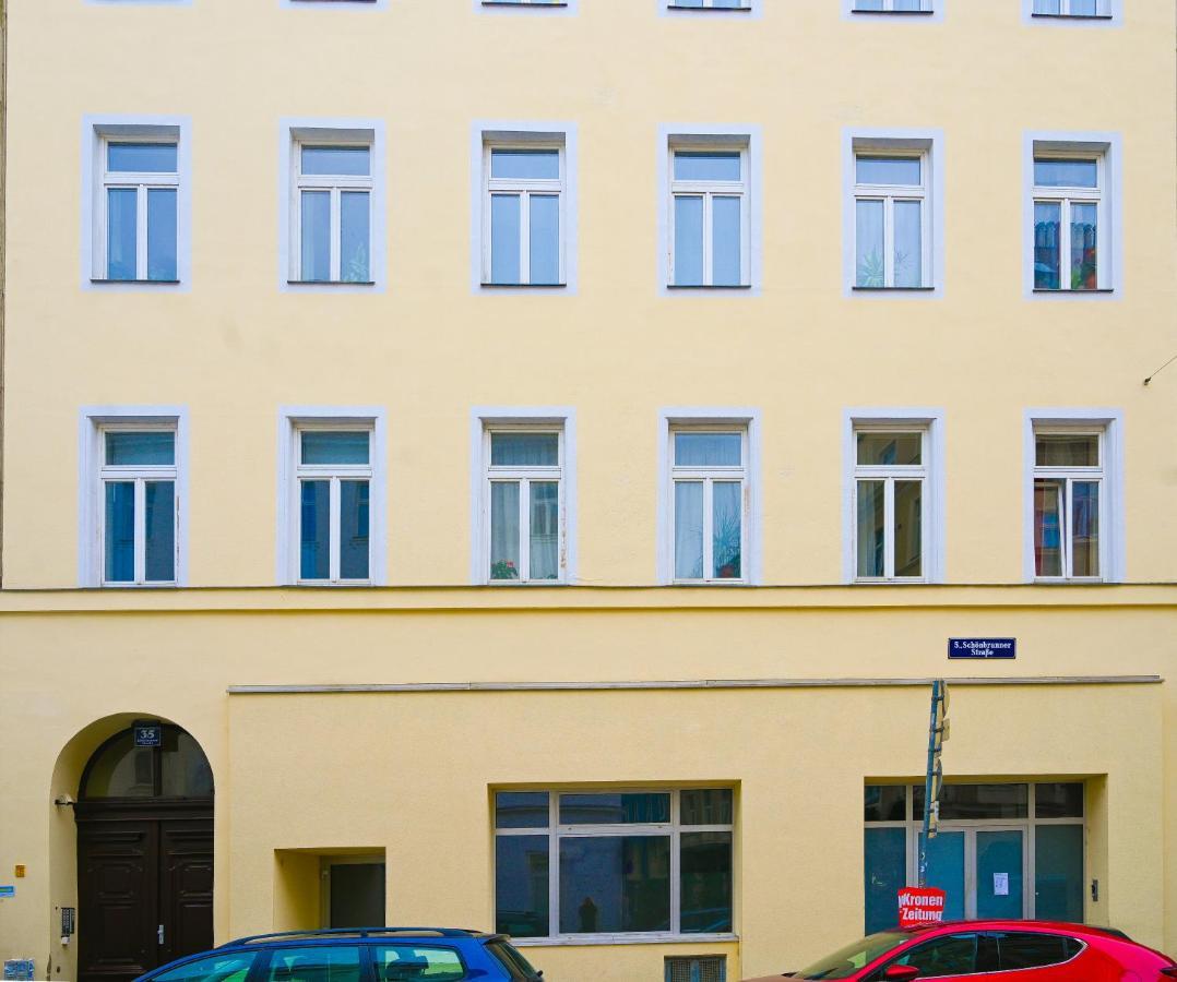Backpacker Apartment Schoenbrunn فيينا المظهر الخارجي الصورة