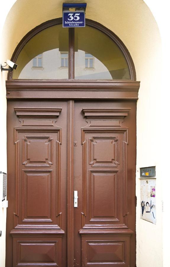 Backpacker Apartment Schoenbrunn فيينا المظهر الخارجي الصورة